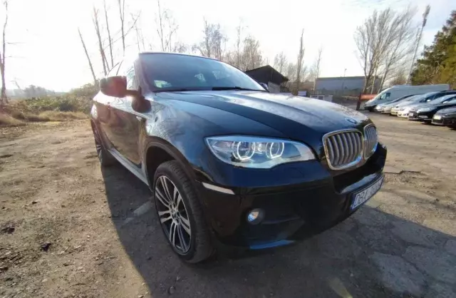 BMW X6 