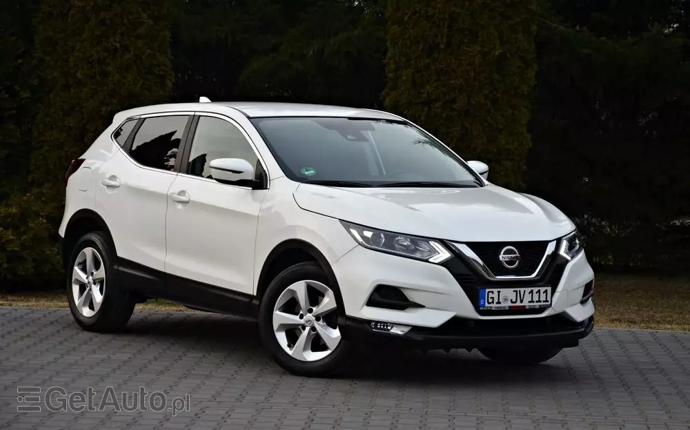 NISSAN Qashqai 1.3 DIG-T DCT TEKNA