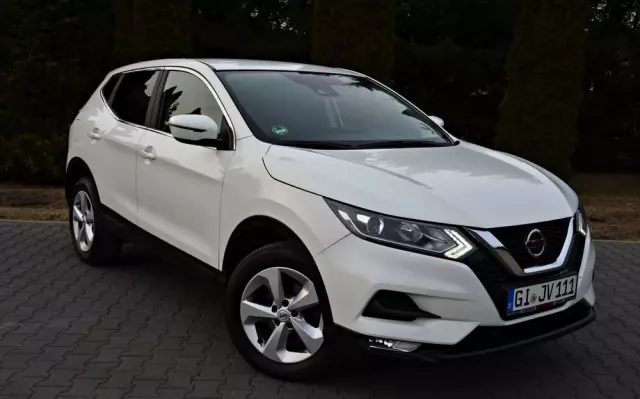 NISSAN Qashqai 1.3 DIG-T DCT TEKNA