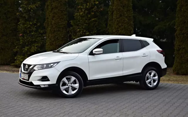 NISSAN Qashqai 1.3 DIG-T DCT TEKNA
