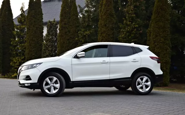 NISSAN Qashqai 1.3 DIG-T DCT TEKNA