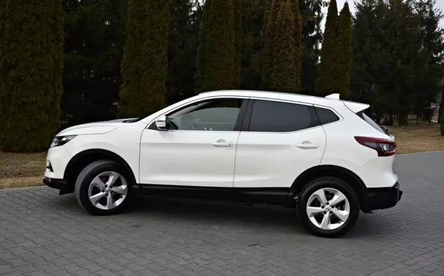 NISSAN Qashqai 1.3 DIG-T DCT TEKNA