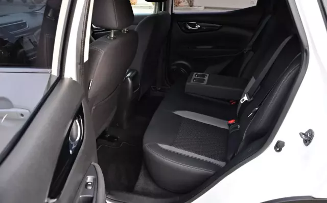 NISSAN Qashqai 1.3 DIG-T DCT TEKNA