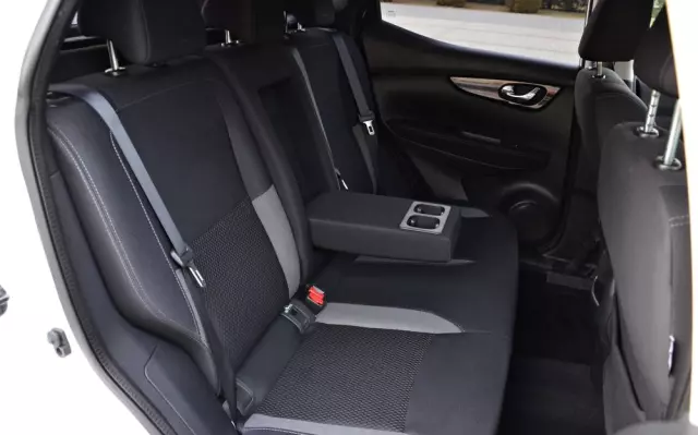 NISSAN Qashqai 1.3 DIG-T DCT TEKNA