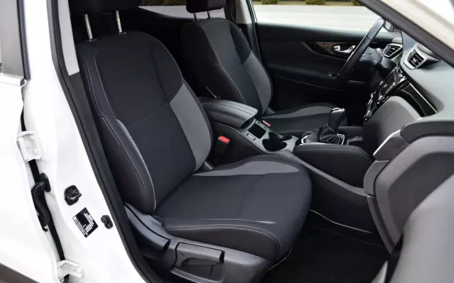 NISSAN Qashqai 1.3 DIG-T DCT TEKNA