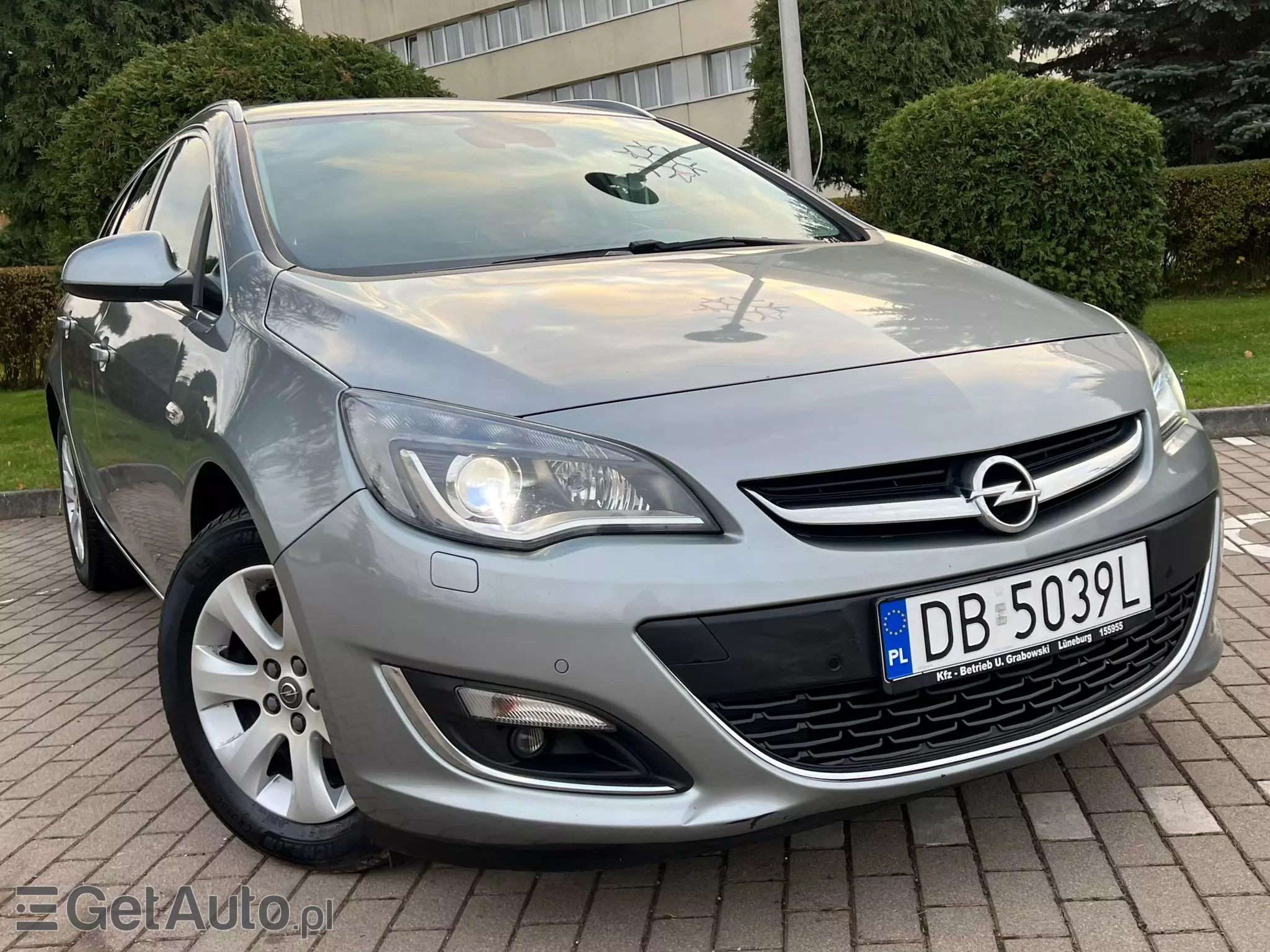 OPEL Astra Cosmo Aut.