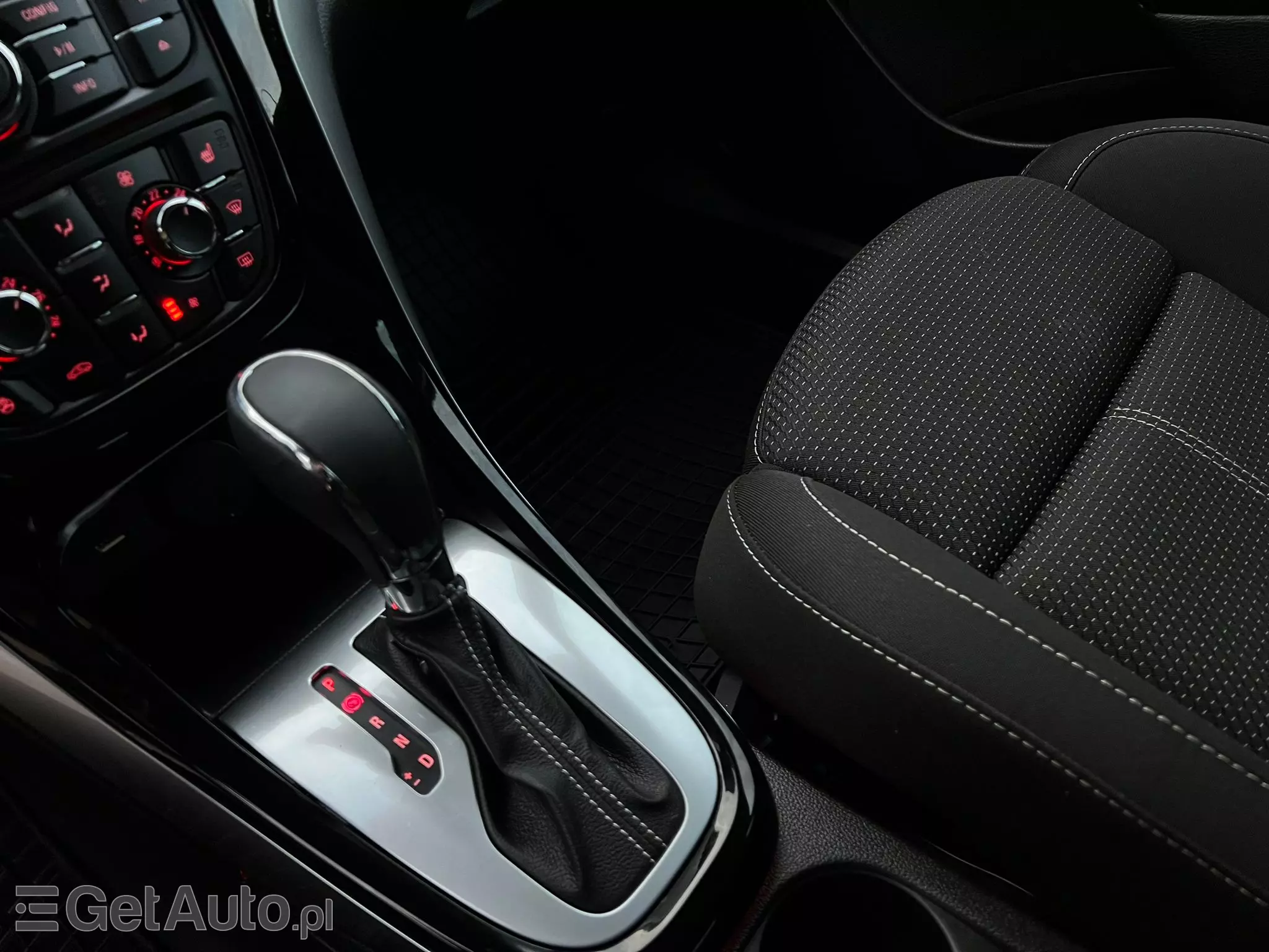 OPEL Astra Cosmo Aut.