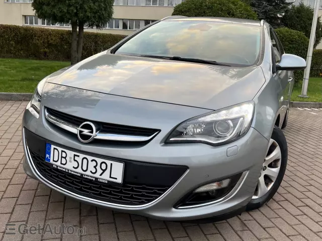 OPEL Astra Cosmo Aut.