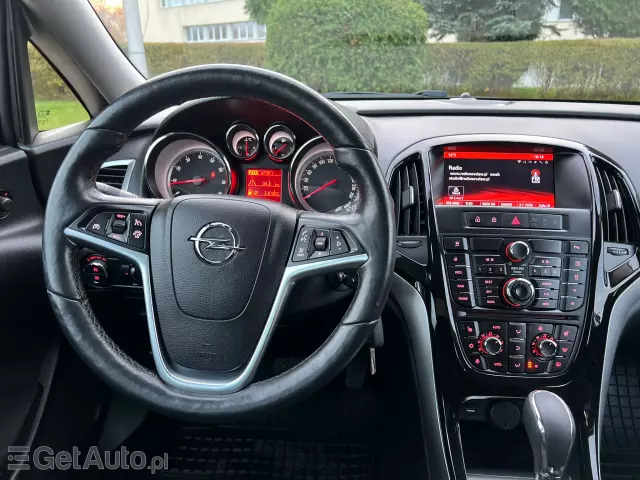 OPEL Astra Cosmo Aut.