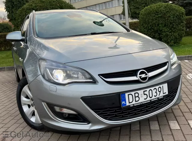 OPEL Astra Cosmo Aut.