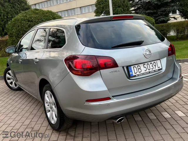 OPEL Astra Cosmo Aut.