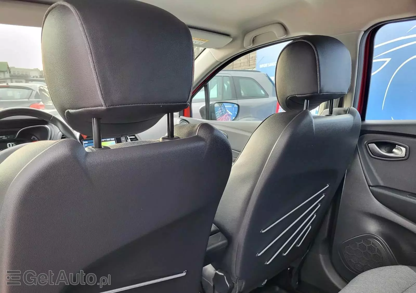 RENAULT Captur 1.2 Energy TCe Intens EDC