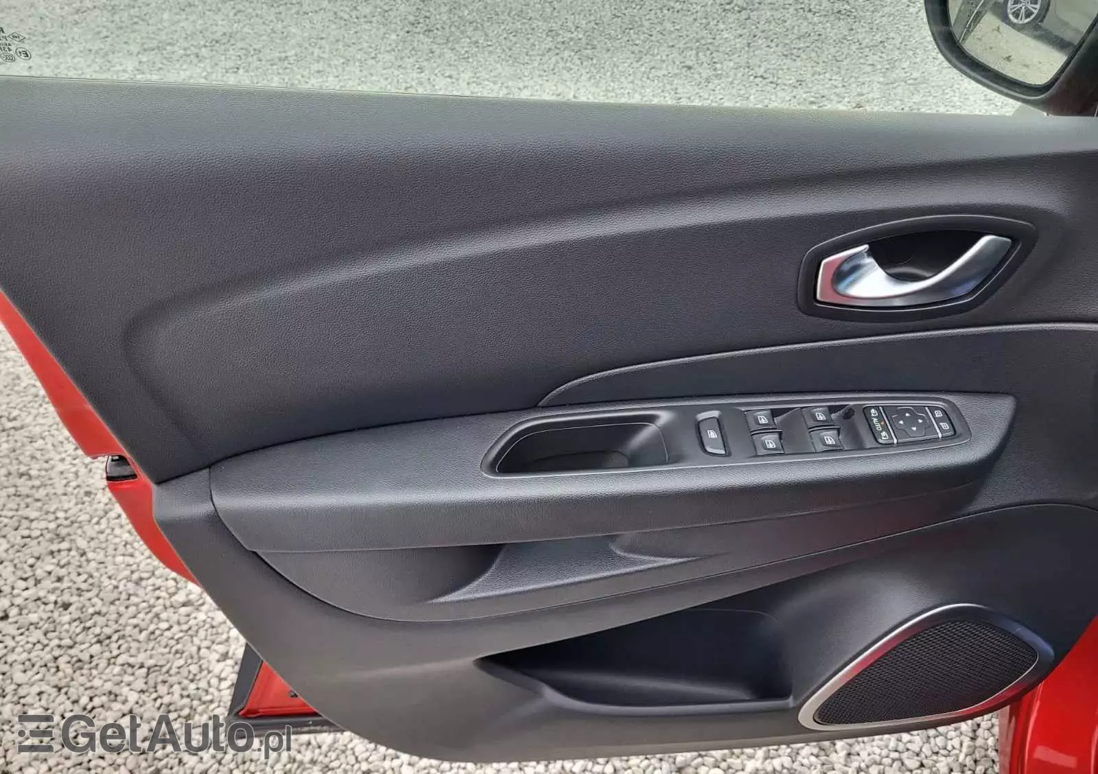 RENAULT Captur 1.2 Energy TCe Intens EDC