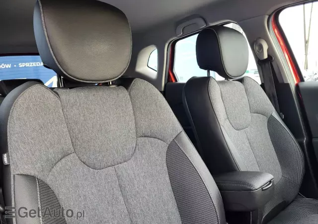 RENAULT Captur 1.2 Energy TCe Intens EDC