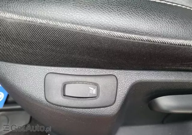 RENAULT Captur 1.2 Energy TCe Intens EDC