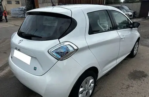 RENAULT Zoe 