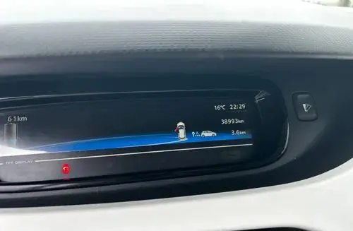 RENAULT Zoe 