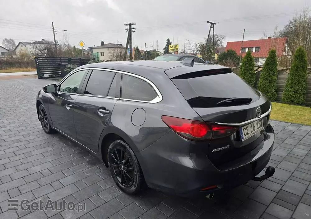MAZDA 6 