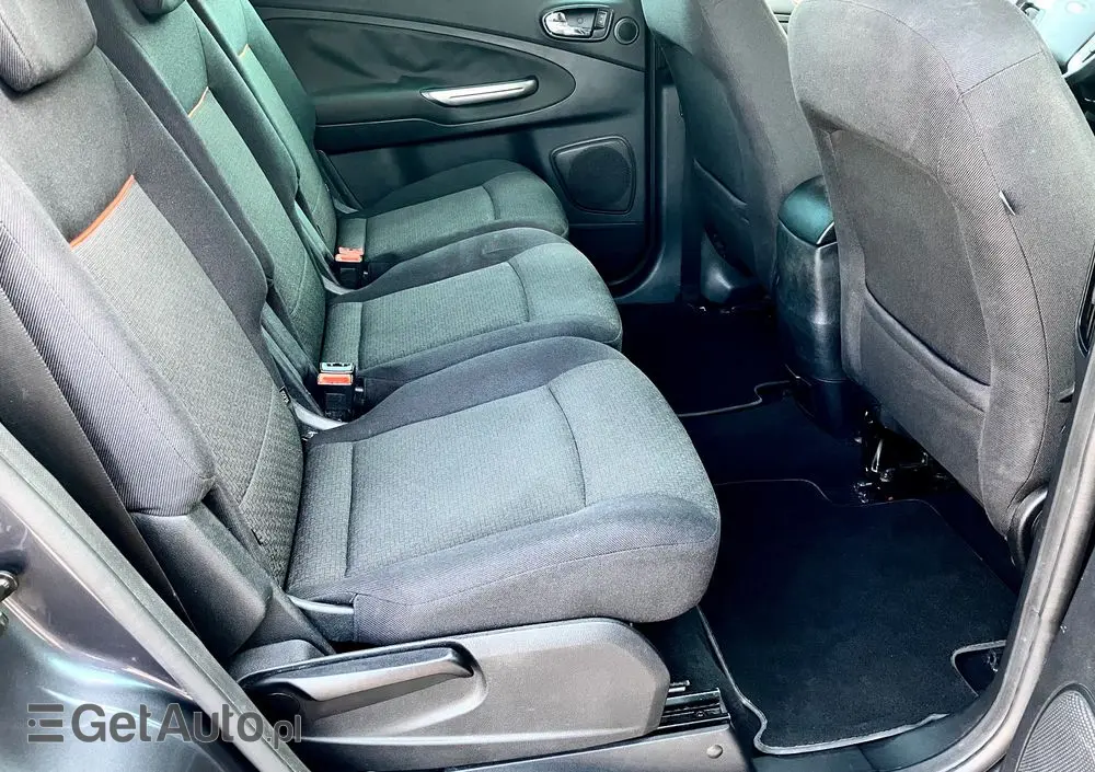 FORD S-Max 2.0 Titanium