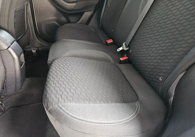 FORD Puma 1.0 EcoBoost Hybrid TITANIUM
