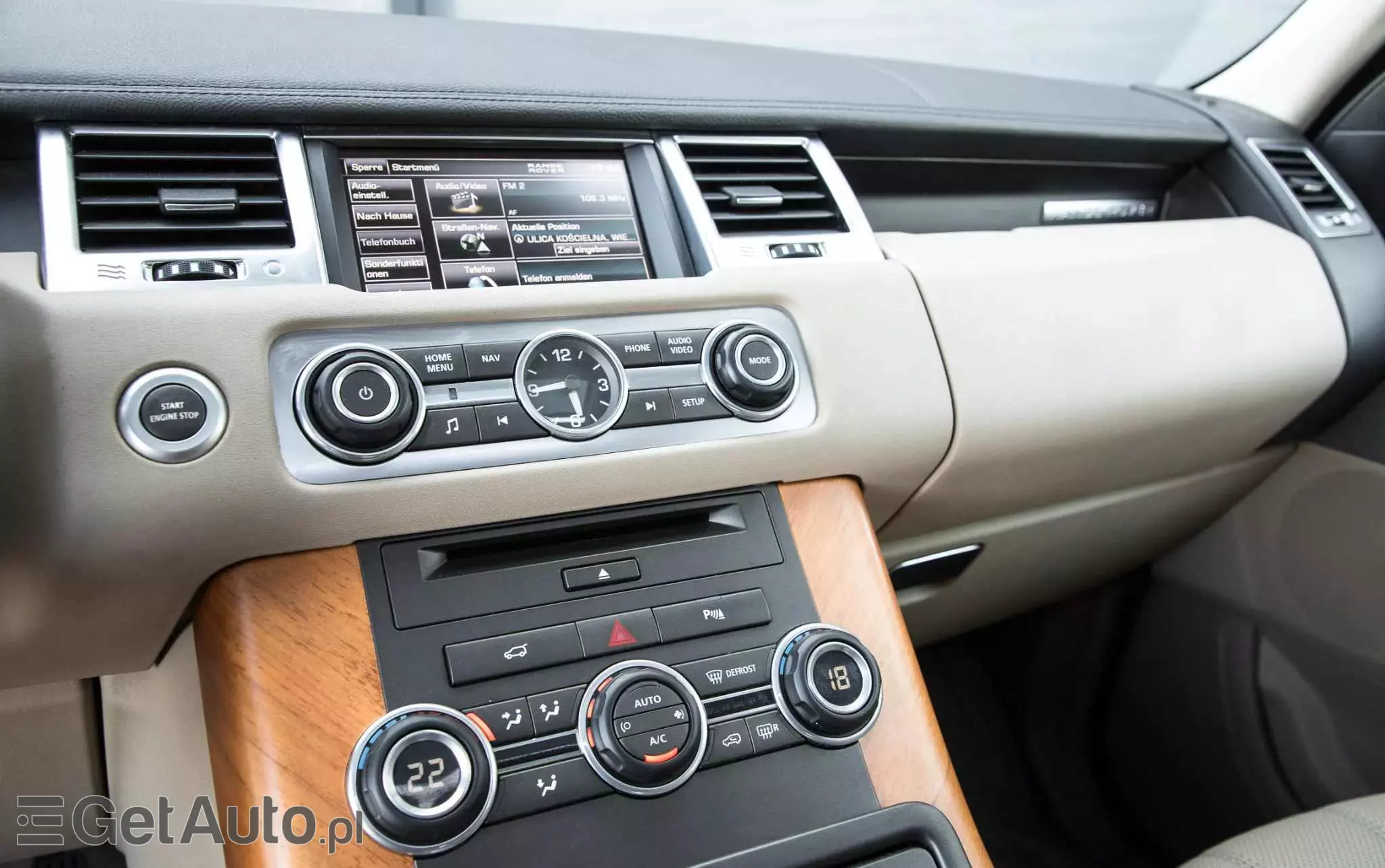 LAND ROVER Range Rover Sport S 3.0SD V6 HSE