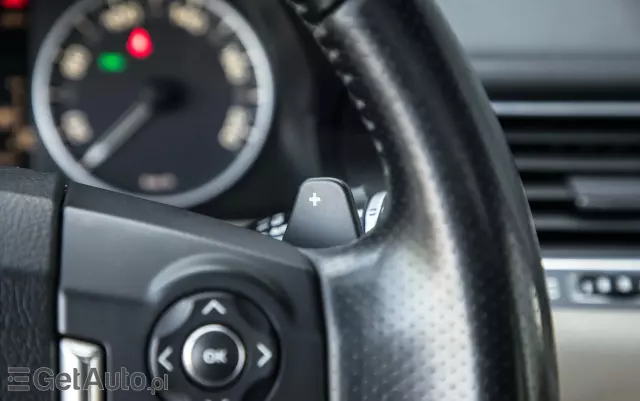 LAND ROVER Range Rover Sport S 3.0SD V6 HSE