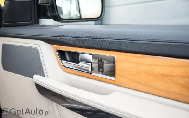 LAND ROVER Range Rover Sport S 3.0SD V6 HSE