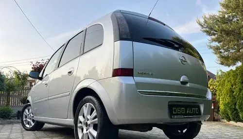 OPEL Meriva 