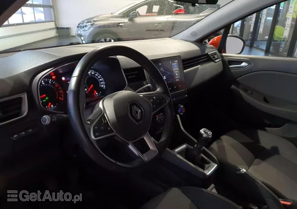 RENAULT Clio 1.0 TCe Zen