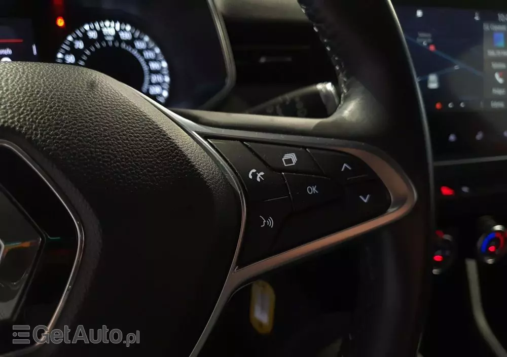 RENAULT Clio 1.0 TCe Zen