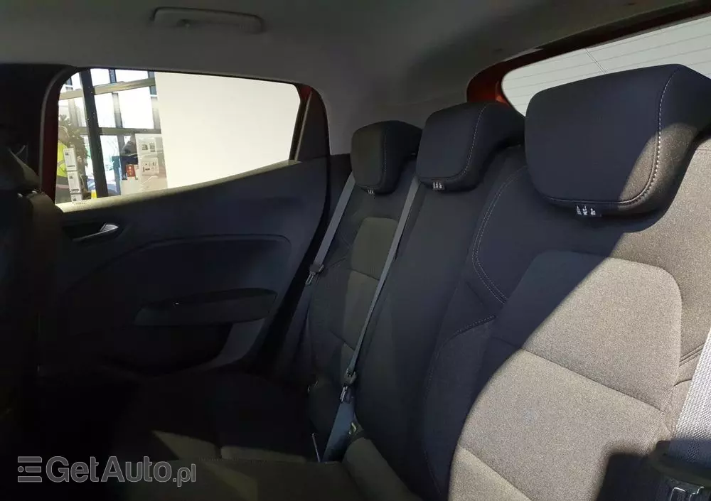 RENAULT Clio 1.0 TCe Zen