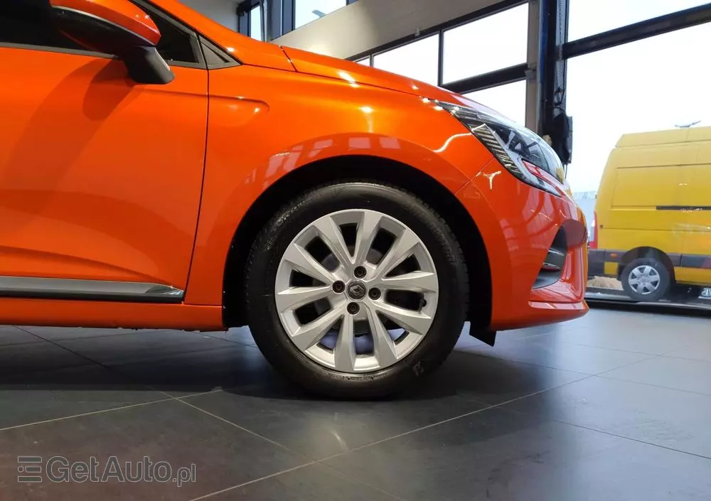 RENAULT Clio 1.0 TCe Zen