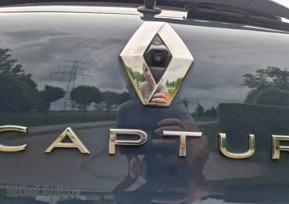 RENAULT Captur E-TECH PLUG-in 160 EDITION ONE