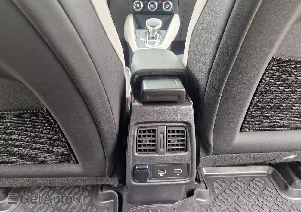 RENAULT Captur E-TECH PLUG-in 160 EDITION ONE