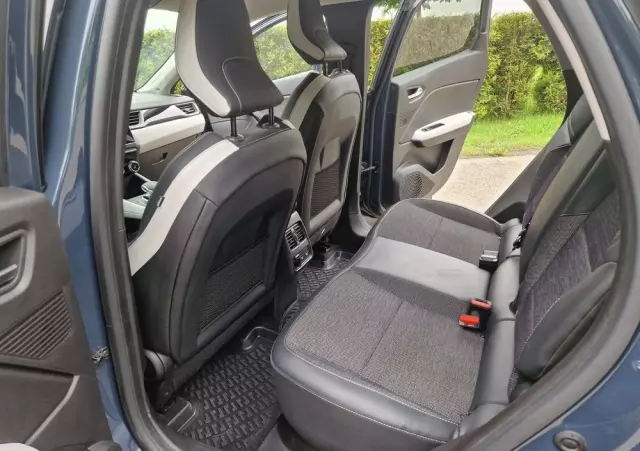 RENAULT Captur E-TECH PLUG-in 160 EDITION ONE