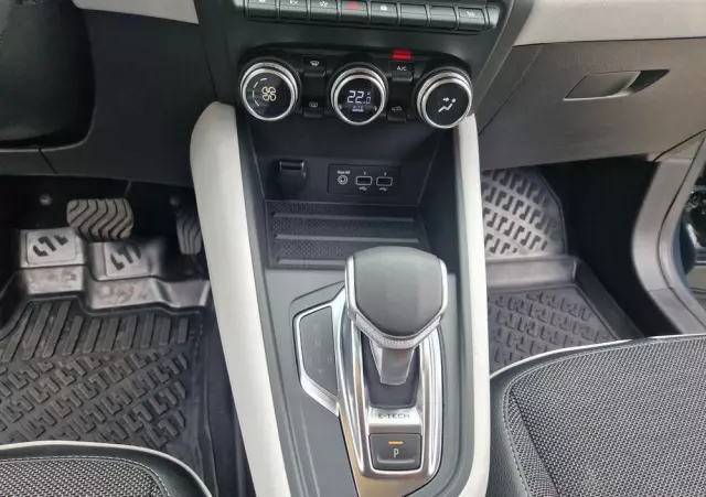 RENAULT Captur E-TECH PLUG-in 160 EDITION ONE