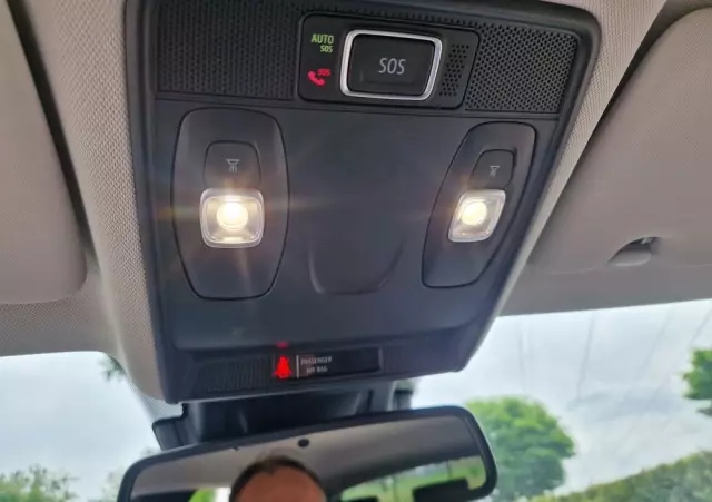 RENAULT Captur E-TECH PLUG-in 160 EDITION ONE