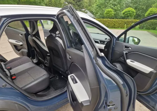 RENAULT Captur E-TECH PLUG-in 160 EDITION ONE