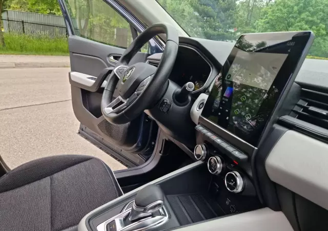 RENAULT Captur E-TECH PLUG-in 160 EDITION ONE