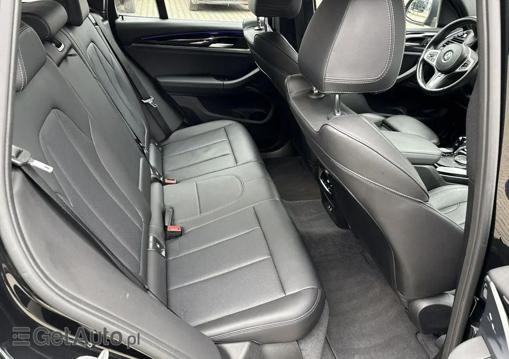 BMW X3 XDrive20i mHEV