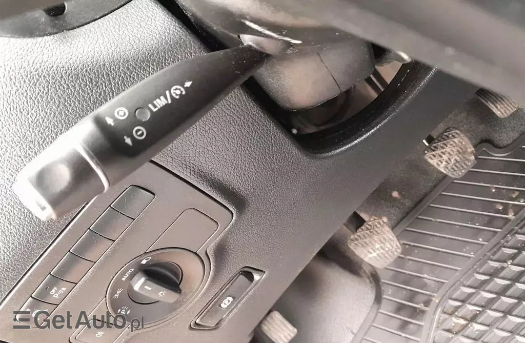 MERCEDES-BENZ Marco Polo 