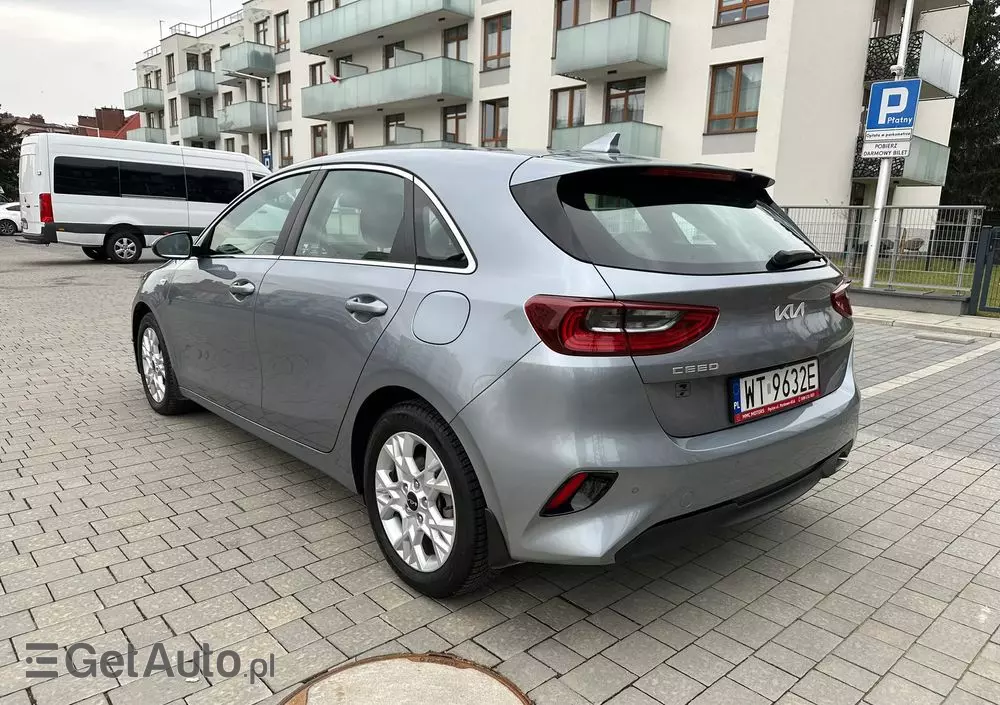 KIA Ceed 1.5 T-GDI M