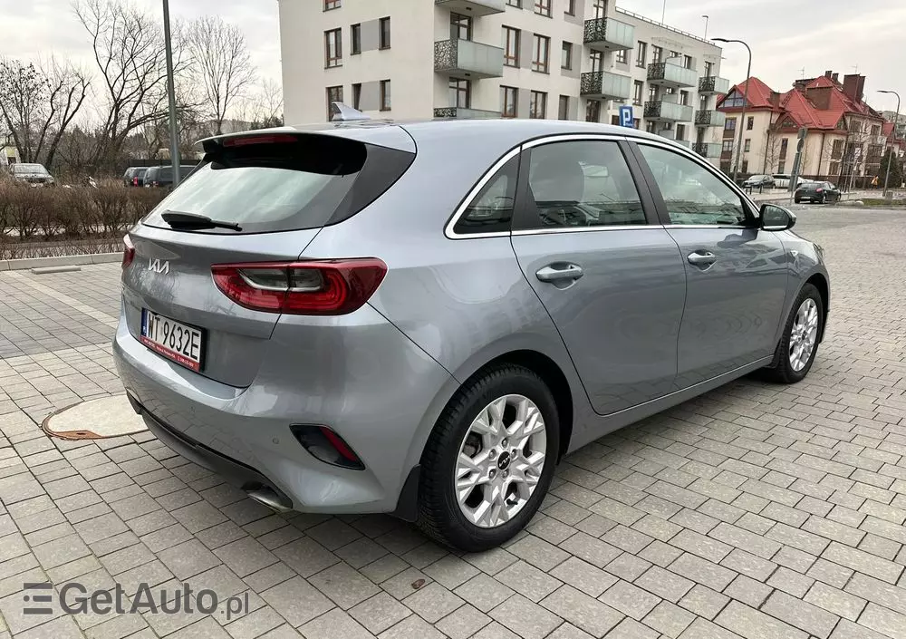 KIA Ceed 1.5 T-GDI M