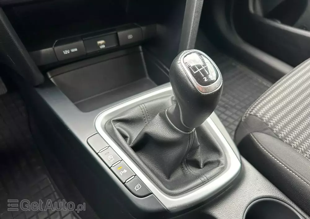 KIA Ceed 1.5 T-GDI M