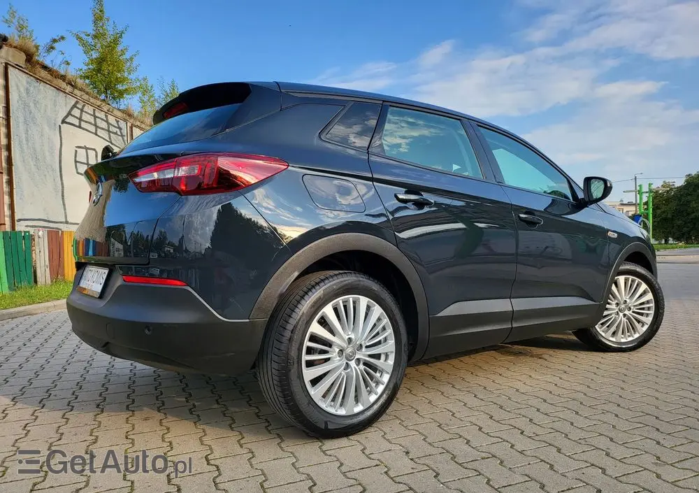 OPEL Grandland X 