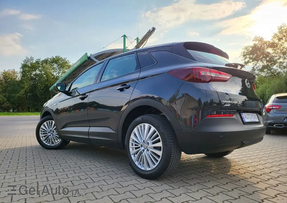 OPEL Grandland X 