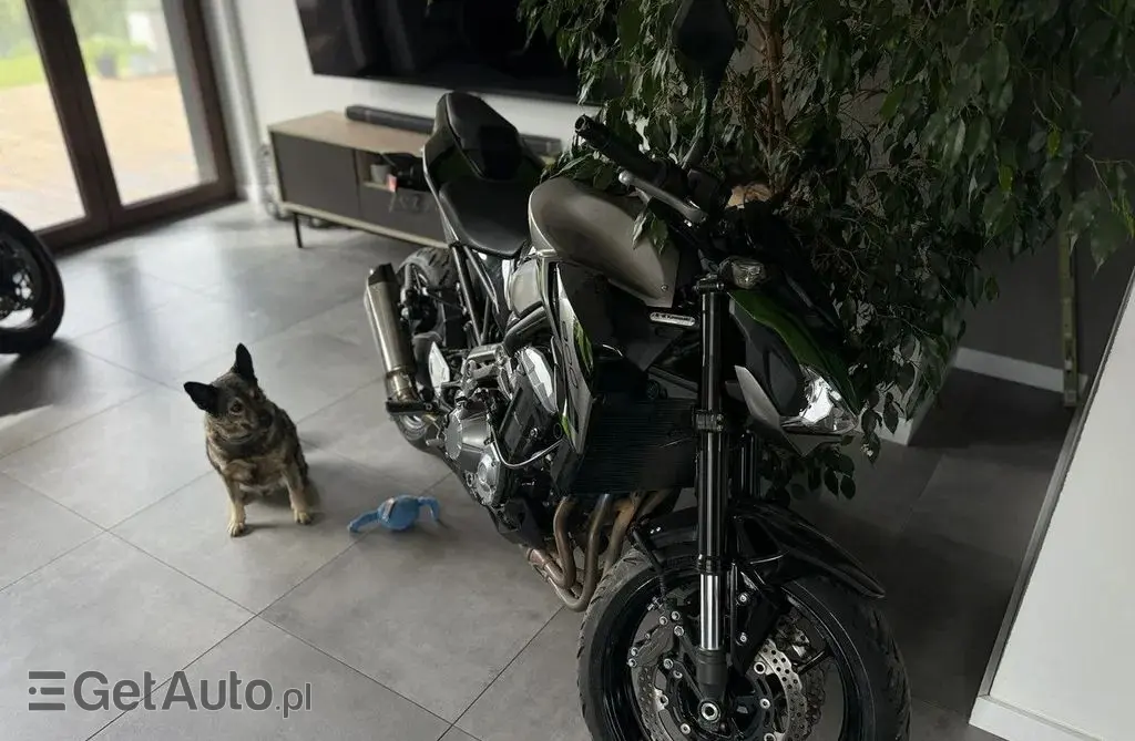 KAWASAKI Z 900 