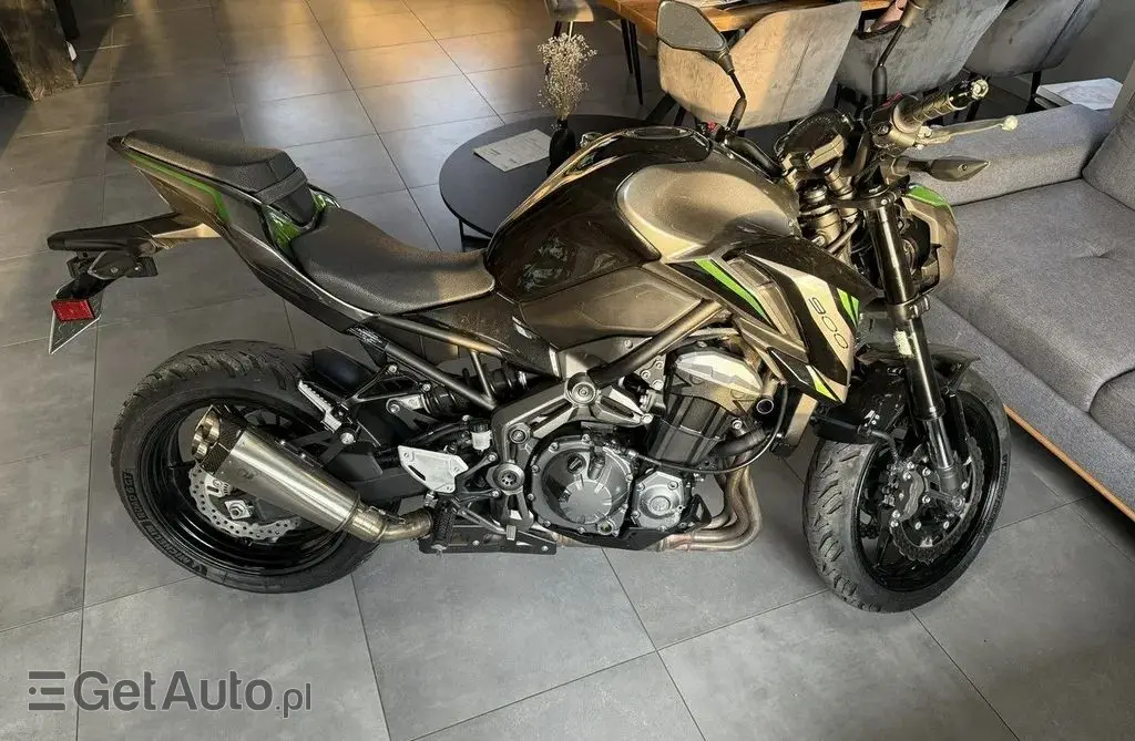 KAWASAKI Z 900 