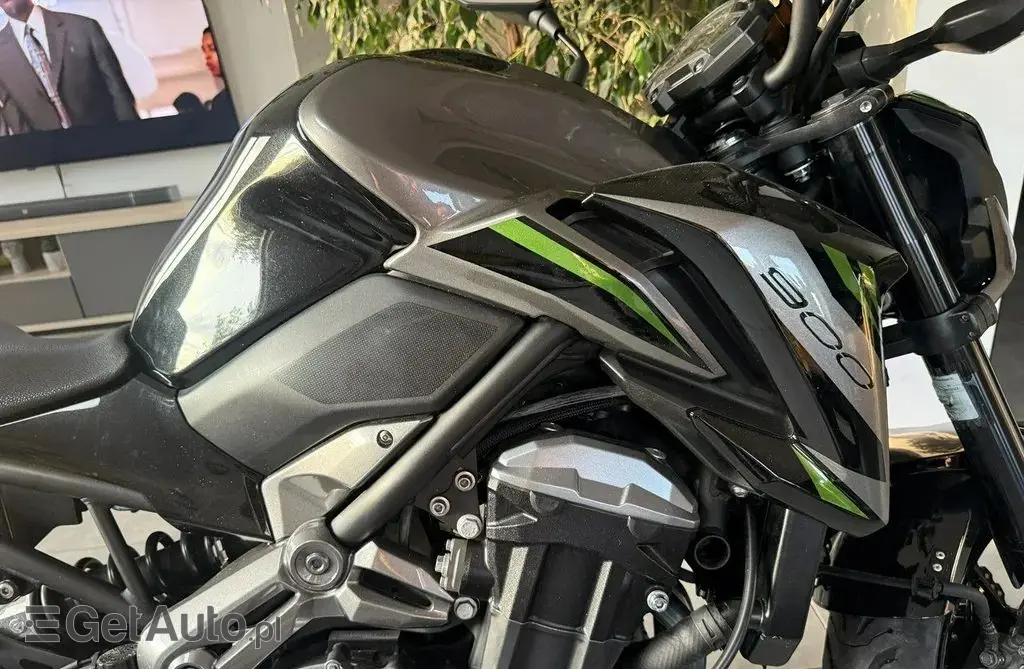KAWASAKI Z 900 