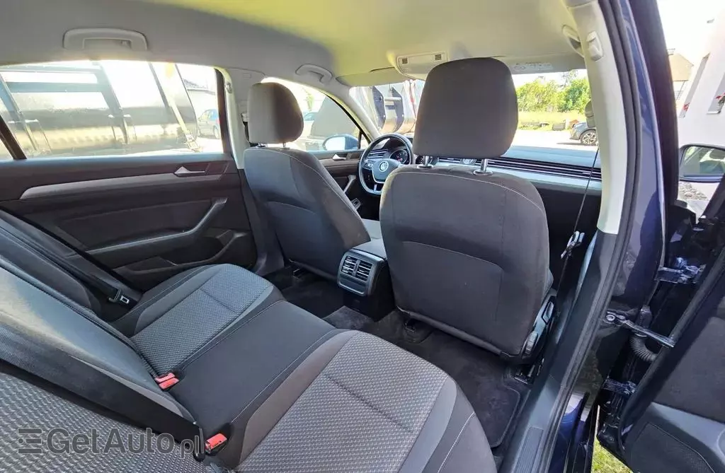 VOLKSWAGEN Passat 1.4 TSI (150 KM) ACT